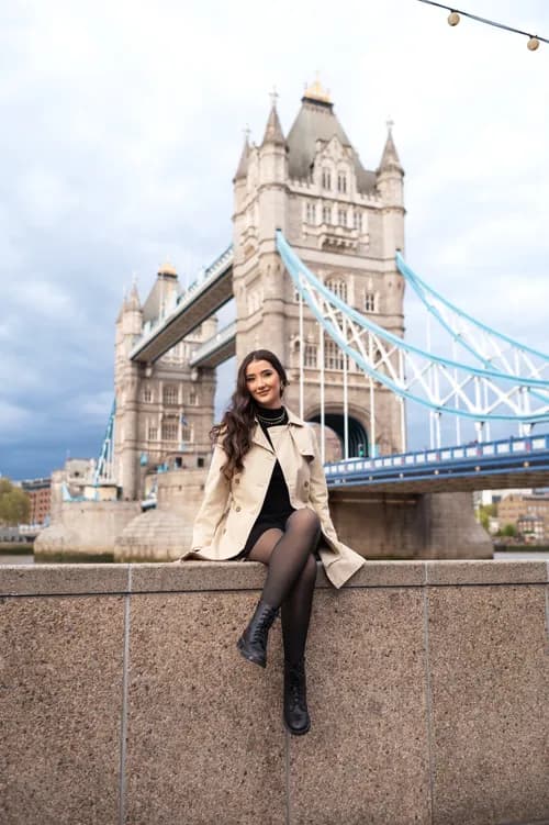 Professional London Tower Bridge Tourism Photography by Bruna Alves